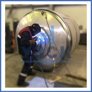 Купить баки и ёмкости из нержавеющей стали от завода УЗСК в Новошахтинске