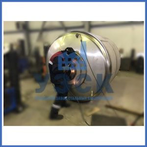 Купить ёмкости и баки из нержавеющей стали от завода УЗСК в Новошахтинске